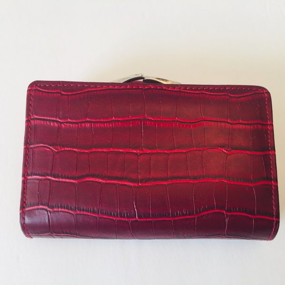Mundi Red Faux Crocodile Embossed Wallet with Coin Change Compartment - Picture 2 of 6